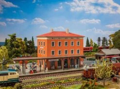 Faller 110135 Spur H0 Bayerischer Bahnhof Weisenbach