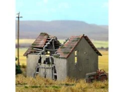 Busch-1405 H0 Verfallene Scheune