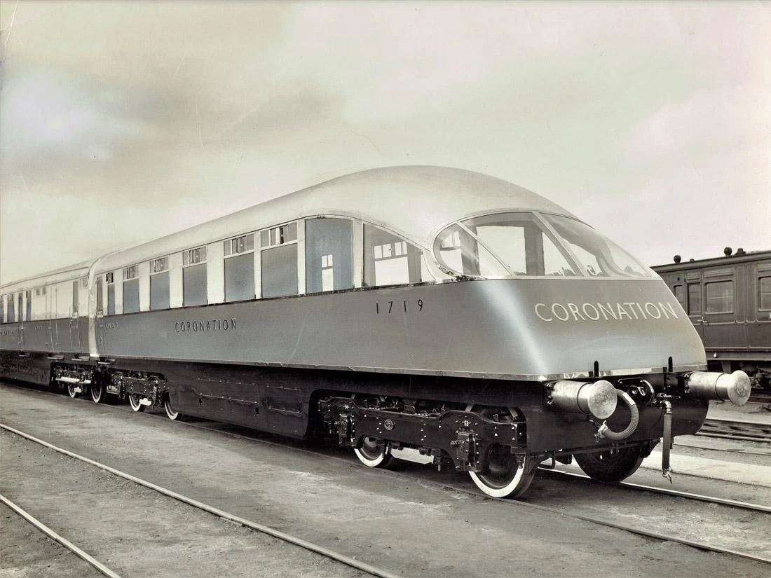 Hornby R40226 Personenwagen Coronation Open Third & Brake Third Articulated LNER Spur 00