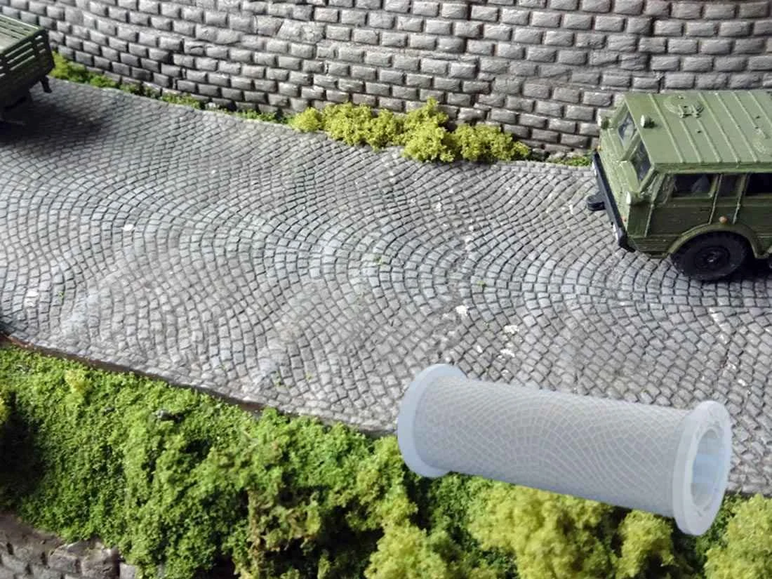 Railnscale T7081 TT All-in-1 Roller – Landesstraße